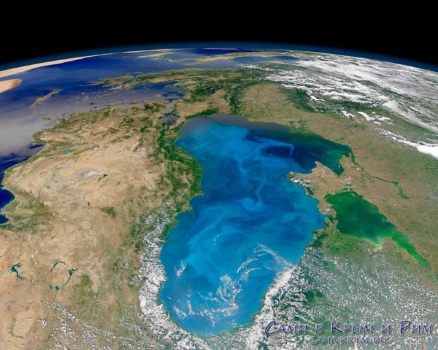 Вид-на-Черное-море-из-космоса