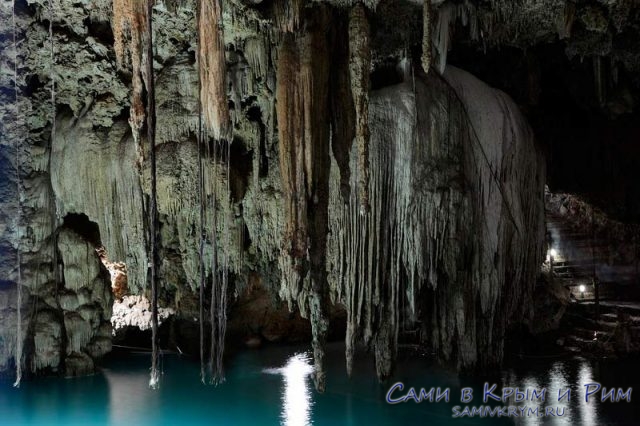 Подводные воды подземных пещер