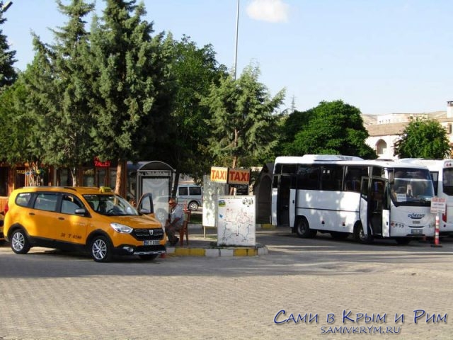 Такси на автовокзале в Гереме