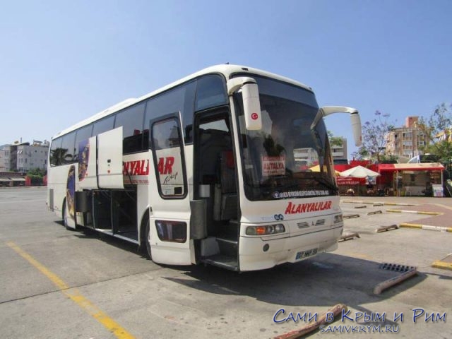 Автобус компании Акдениз Алания-Анталия