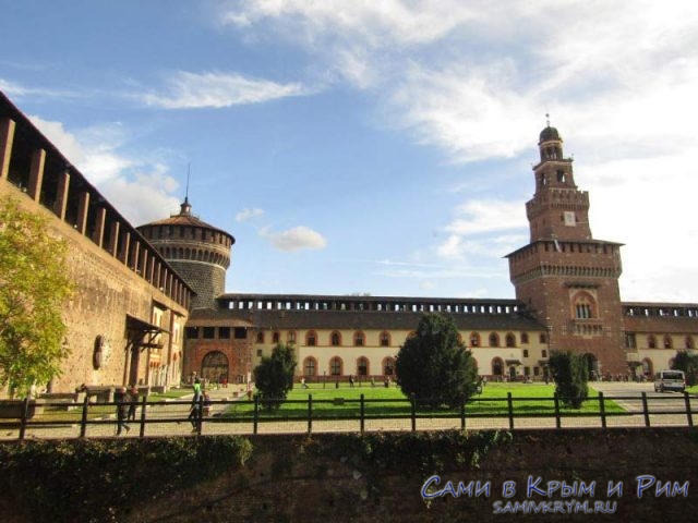 Замок Сфорца в Милане