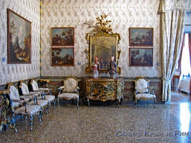 Ca'Rezzonico-внутренние залы дворца