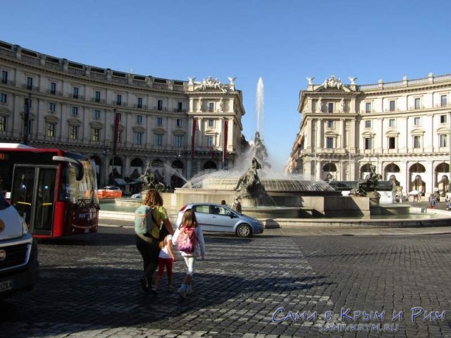 Небезопасный-пешеходный-переход-в-Риме