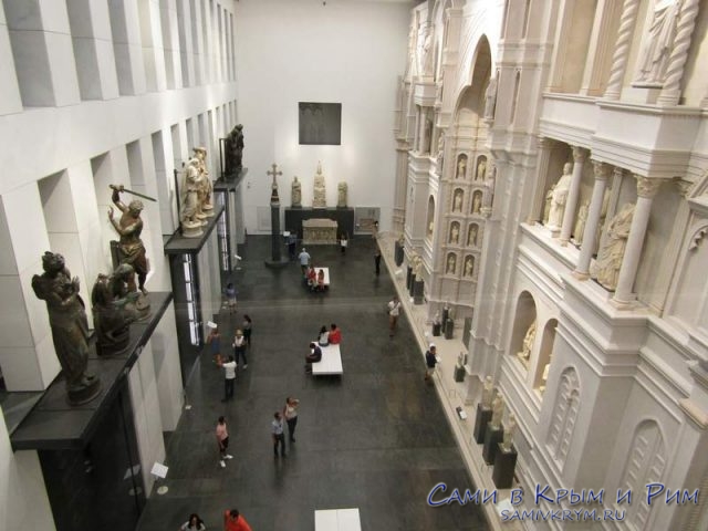 Внутри-Музея-Дуомо