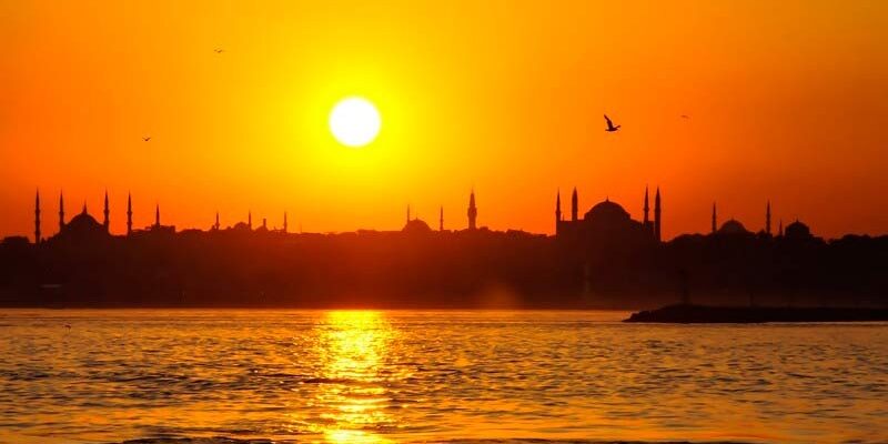 Закат над Стамбулом