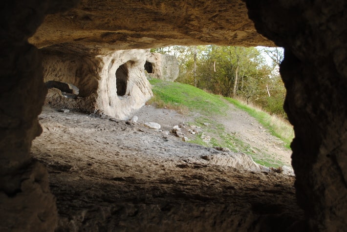 Пещеры на Тепе-Кермен