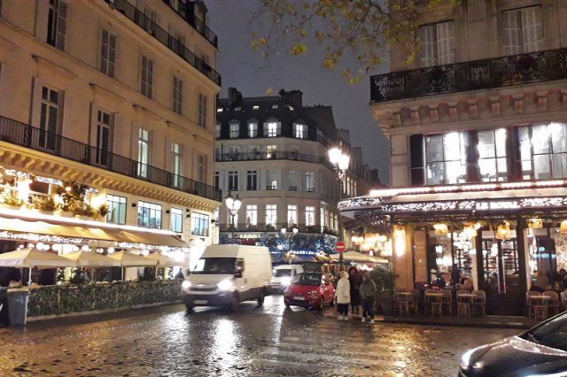 Вечерние улицы Парижа