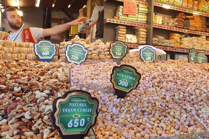 Цены на орехи в Стамбуле