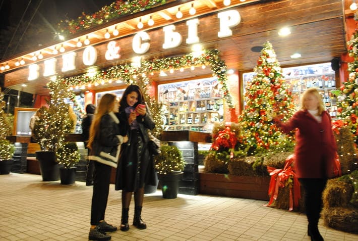 Вино и Сыр кафе у дороги