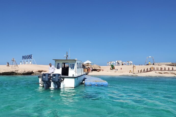 Лодки на островах Хургады