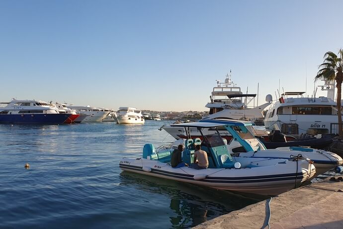 Яхты в Марине Хургады