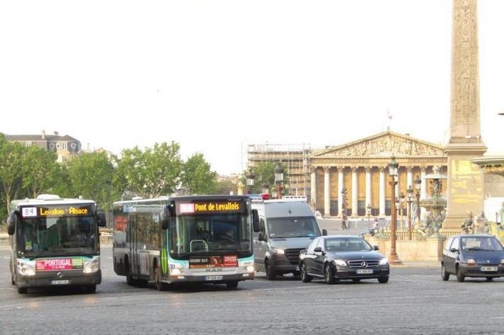 Автобусы в Париже