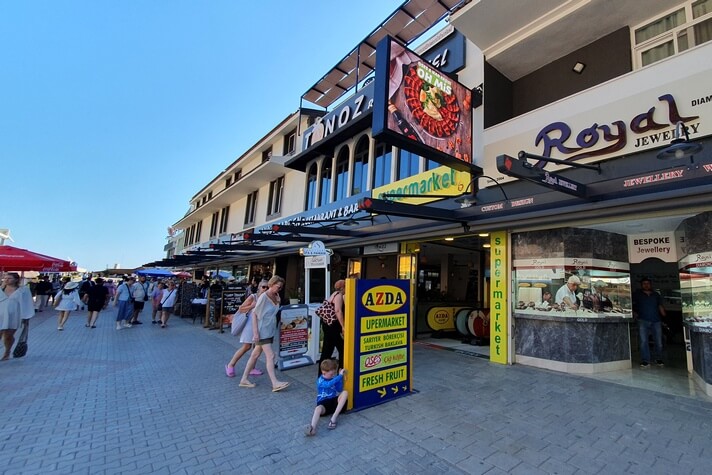 Супермаркет Azda